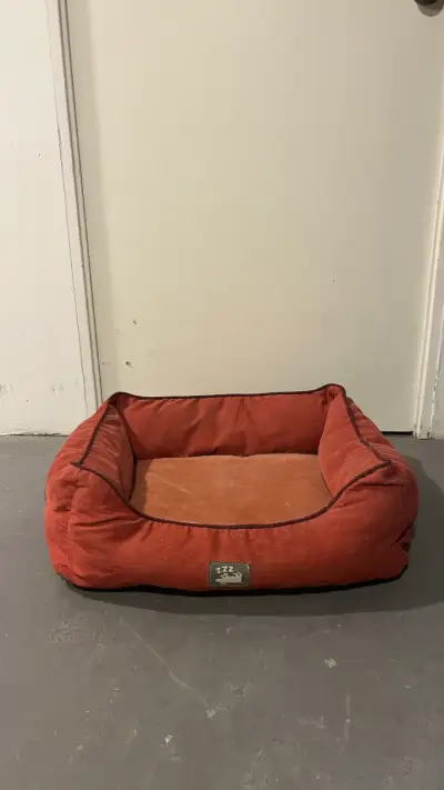 Cama para perro color rojo casa ideas - miniatura 1