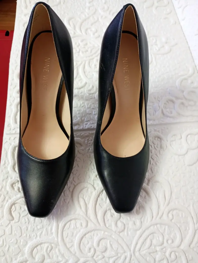 Zapatos de tacón negros Nine West