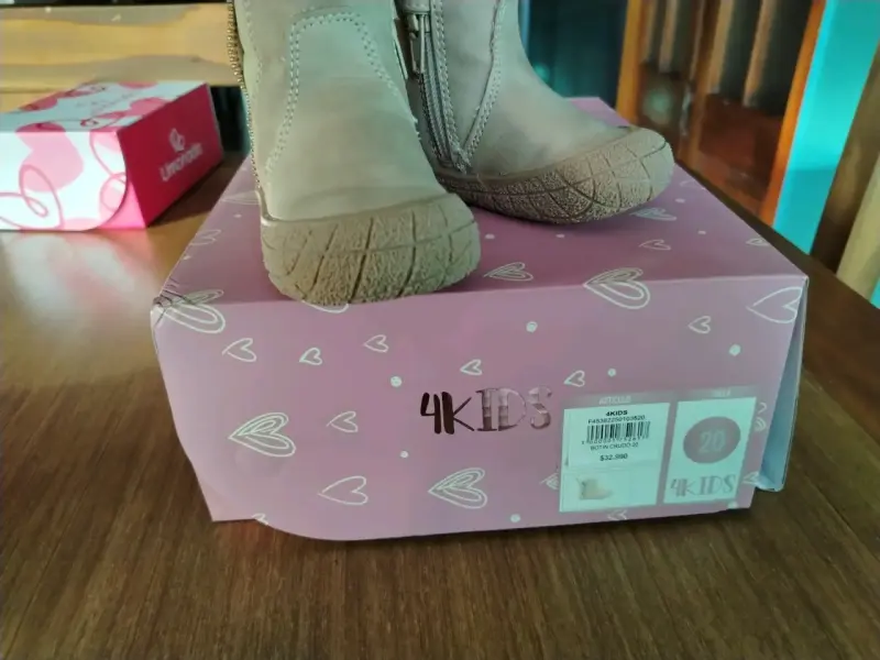 Botines beige para niña - 2
