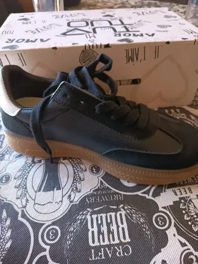 Zapatillas negras de cuero - miniatura 3