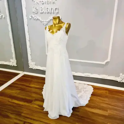 Vestido de novia blanco elegante - miniatura 1