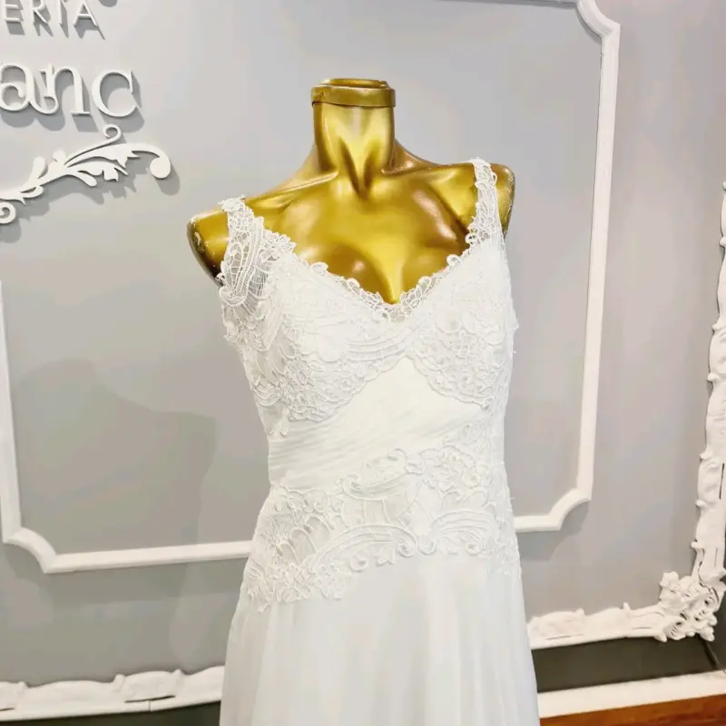 Vestido de novia blanco elegante - 2