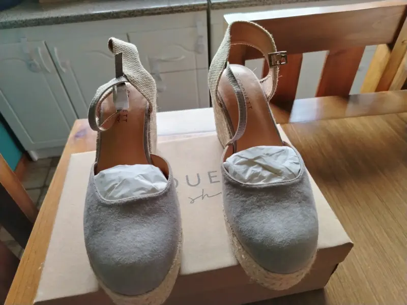 Sandalias de cuña grises - 3