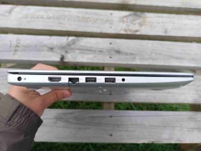 Notebook Dell Intel I3/SSD M.2 240GB/8GB RAM. - miniatura 3