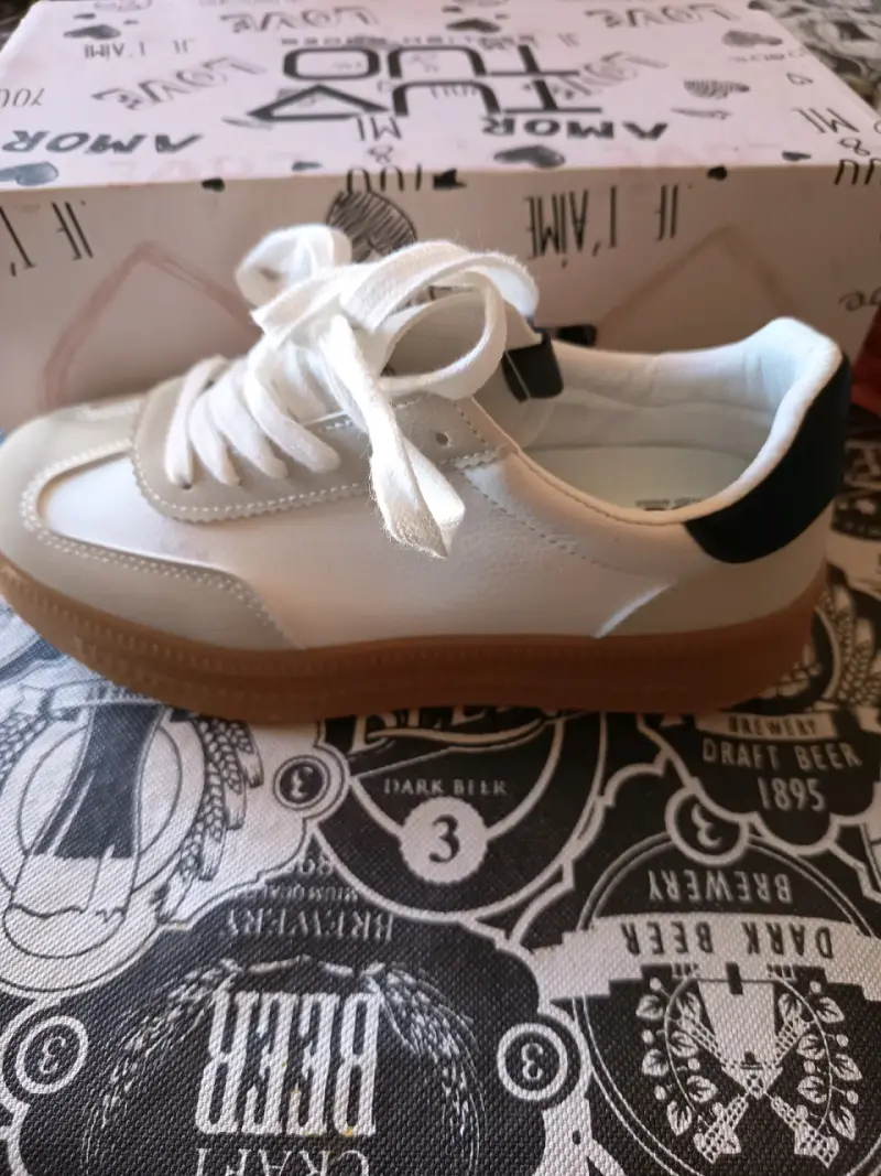 Zapatillas deportivas blancas - 3