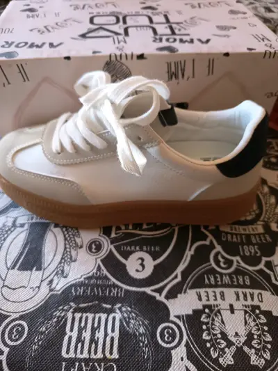 Zapatillas deportivas blancas - miniatura 3