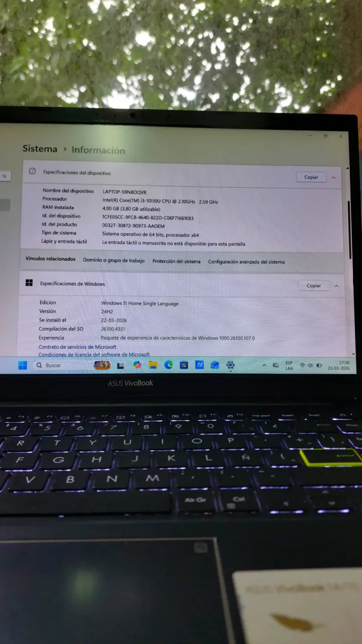 Laptop ASUS VivoBook 14/15 - 4