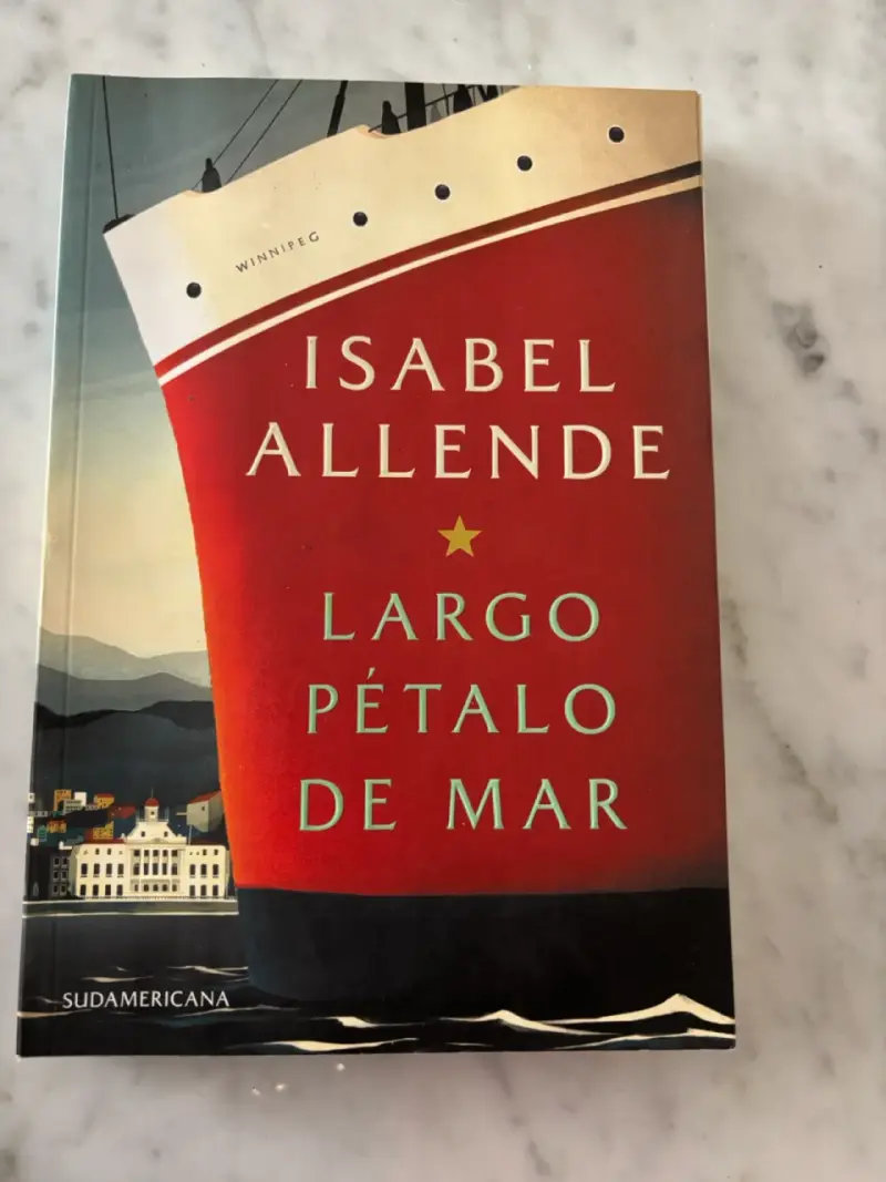 Largo Pétalo de Mar - Isabel Allende - 1