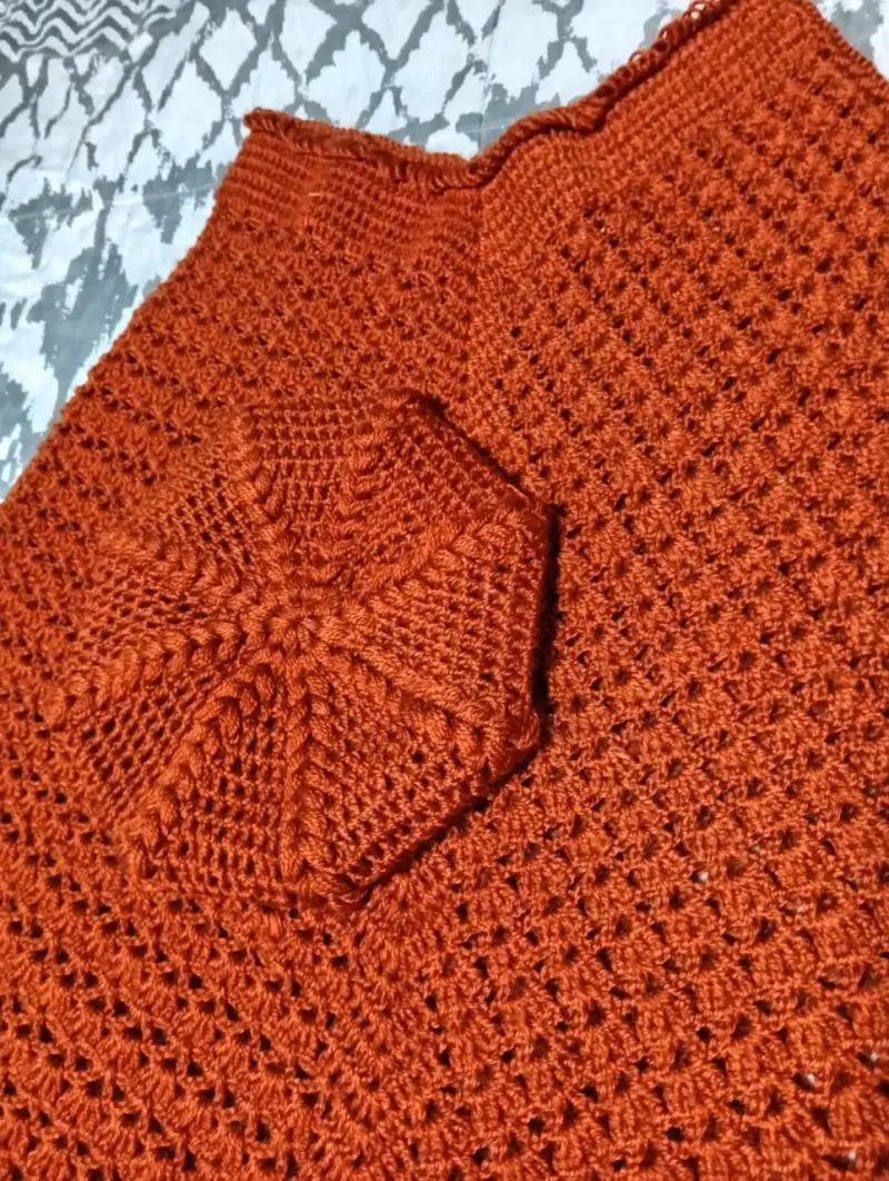 Poncho tejido color terracota - 5