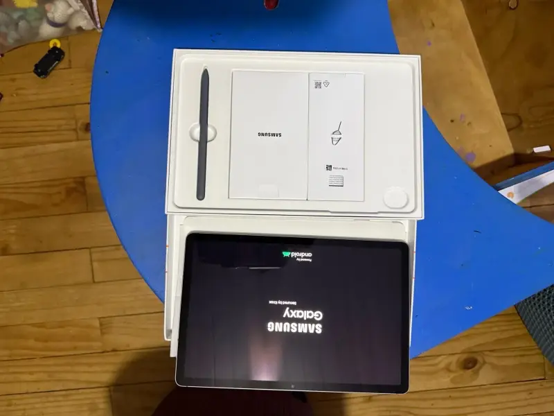Tablet Samsung Galaxy S9 FE 128gb - 1