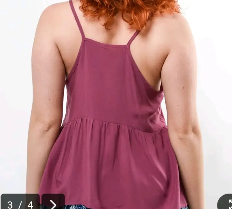 Blusa sin mangas morada con botones - 2