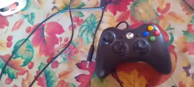 Consola Xbox 360 desbloqueda con trizadura - miniatura 5