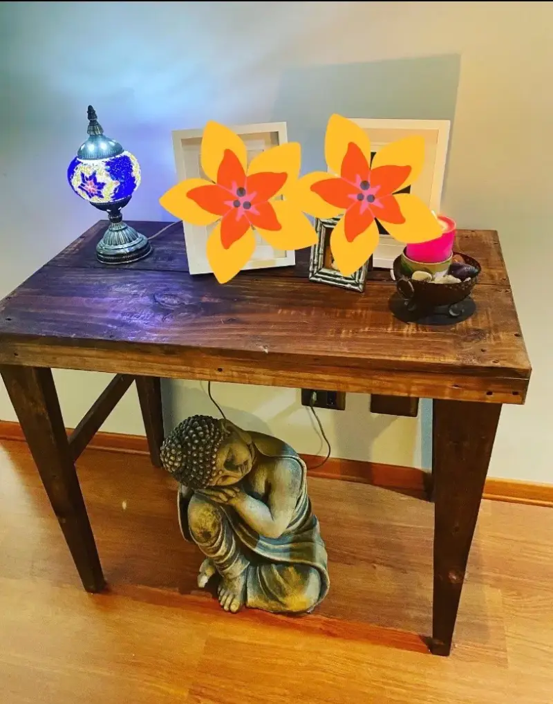 Mesa de madera rústica
