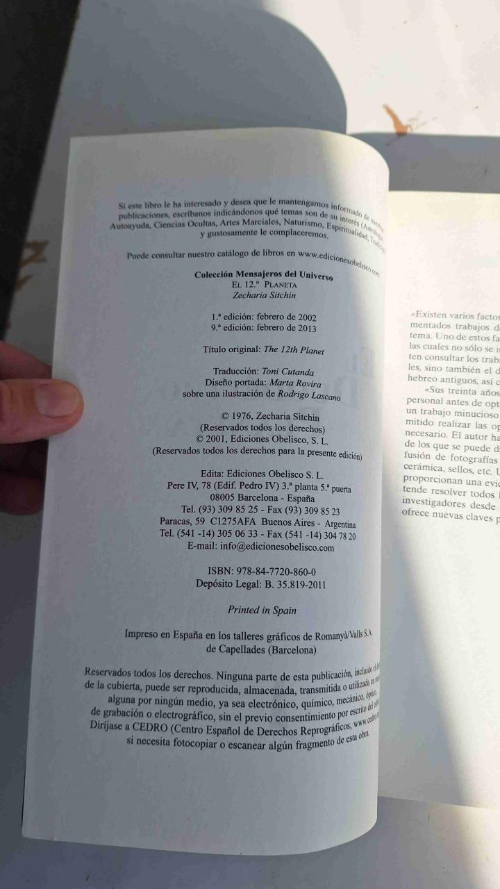 Libro El 12.º Planeta - 2
