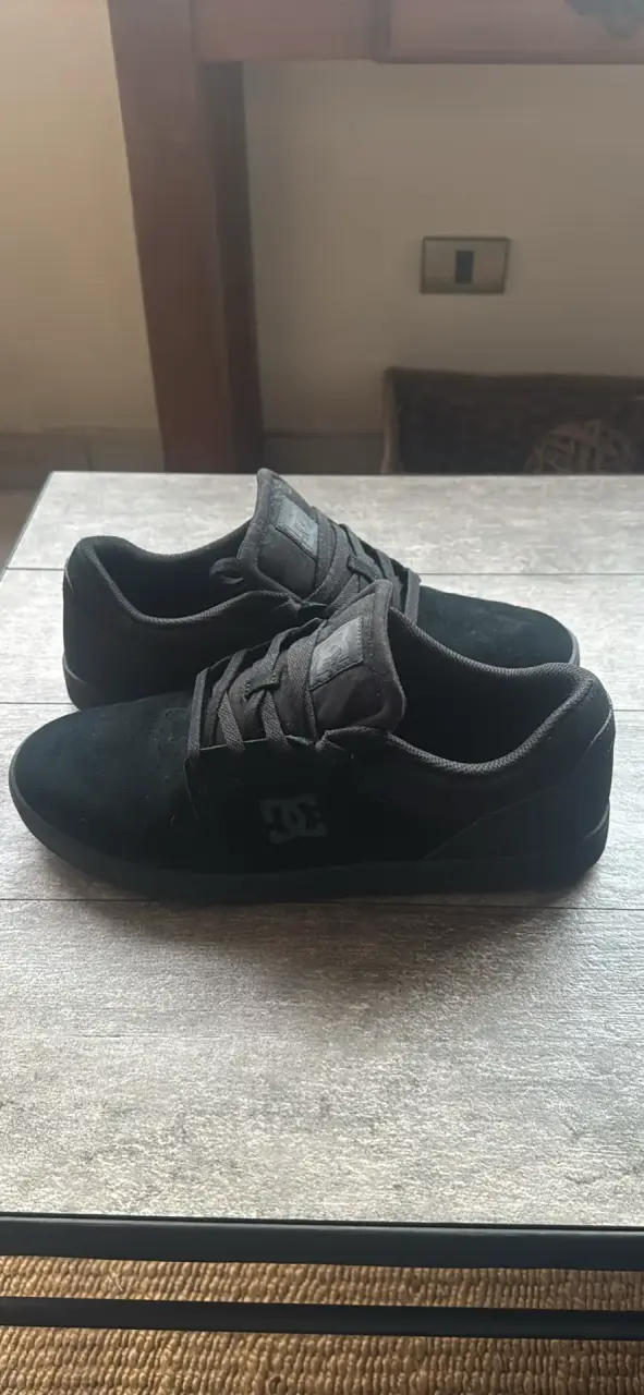 Zapatillas negras DC Crisis 2 casual - 4