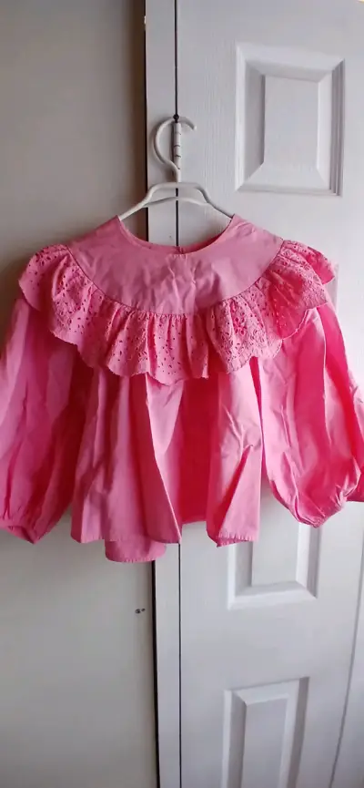 Blusa rosa con volantes zara . Da hasta M - miniatura 1