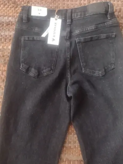 Jean negro talla 34 nuevo - miniatura 1