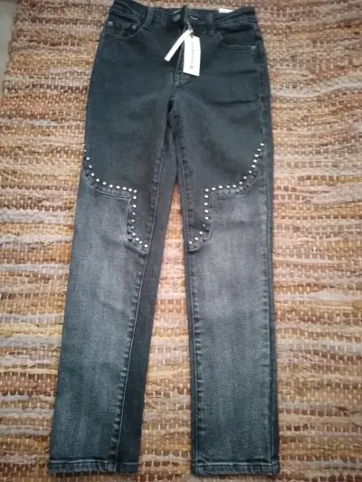 Jean negro talla 34 nuevo - miniatura 2