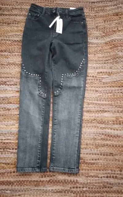 Jean negro talla 34 nuevo - miniatura 5