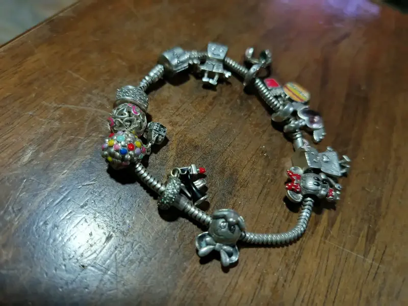 Pulsera Pandora de plata con 11 charms - 3