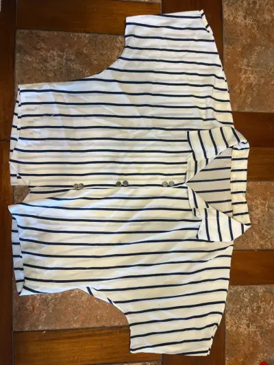 Blusa rayada blanco y negro - miniatura 1