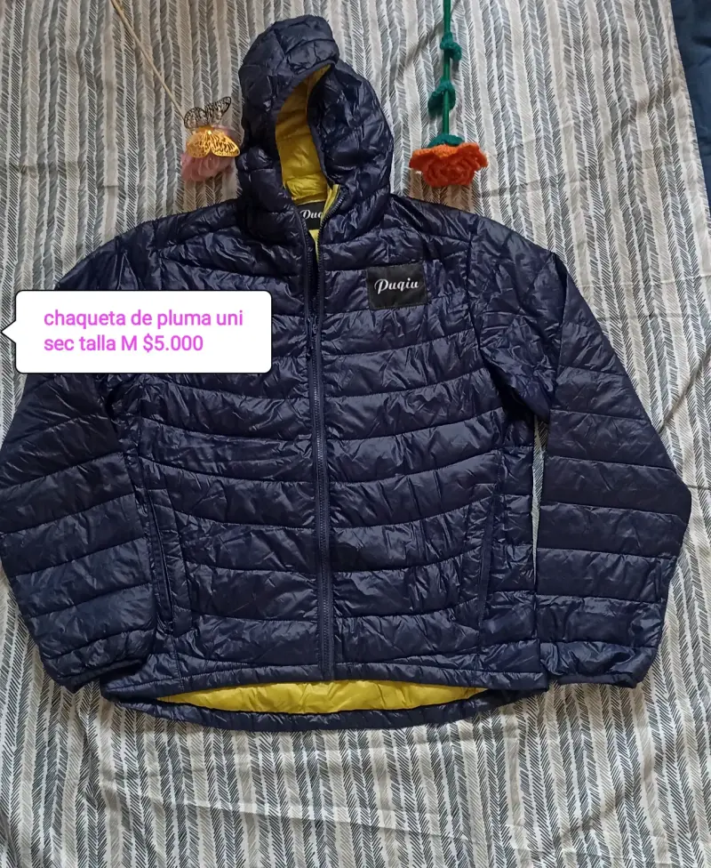 Chaqueta impermeable bordó - 2