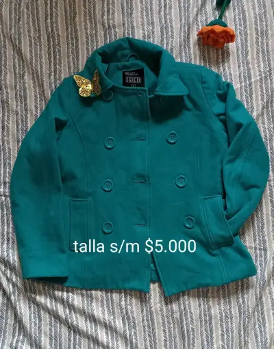 Chaqueta impermeable bordó - miniatura 3