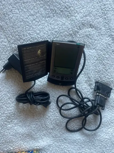 Organizador Palm V con cables - miniatura 1