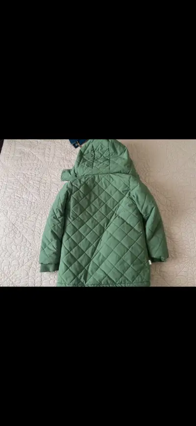 Chaqueta verde acolchada para niña talla 8 - miniatura 2