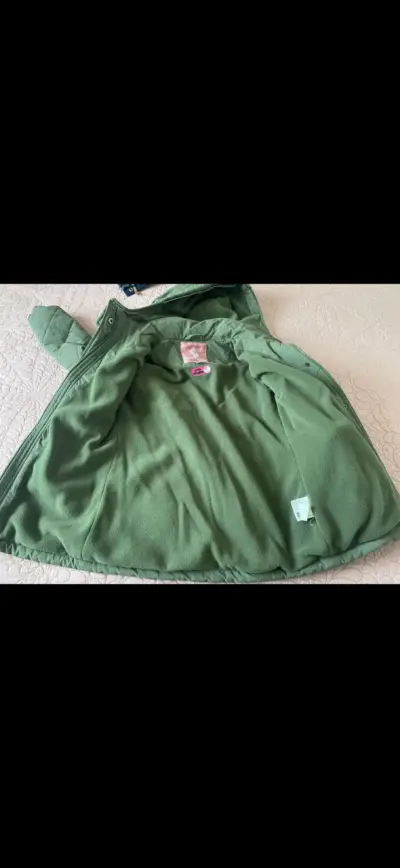 Chaqueta verde acolchada para niña talla 8 - miniatura 3