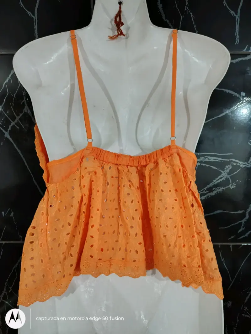 Blusa naranja bordada escote profundo - 2