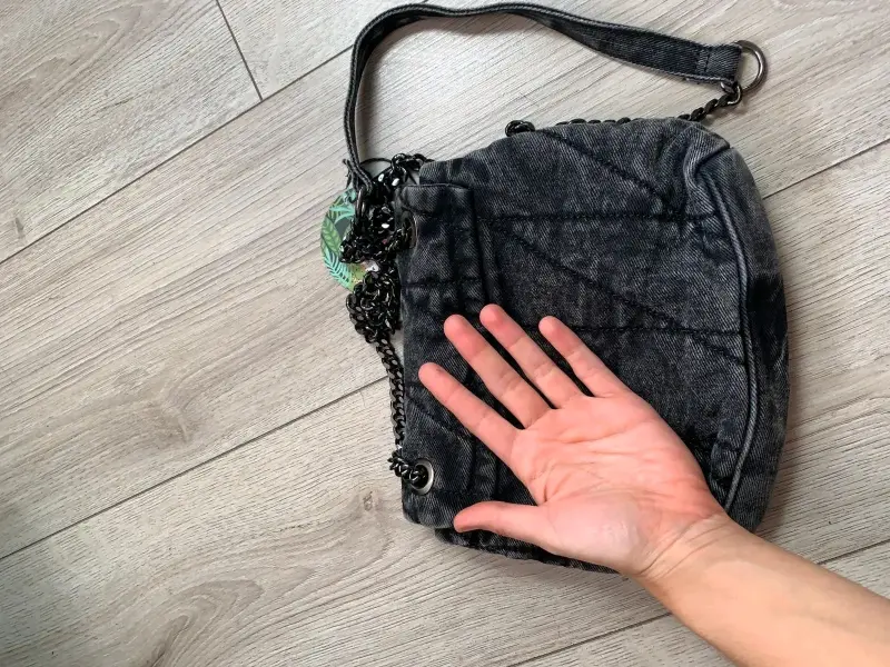 Cartera bandolera humana - 6