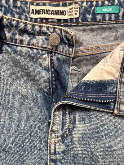 Jeans desgastados azul claro - miniatura 4
