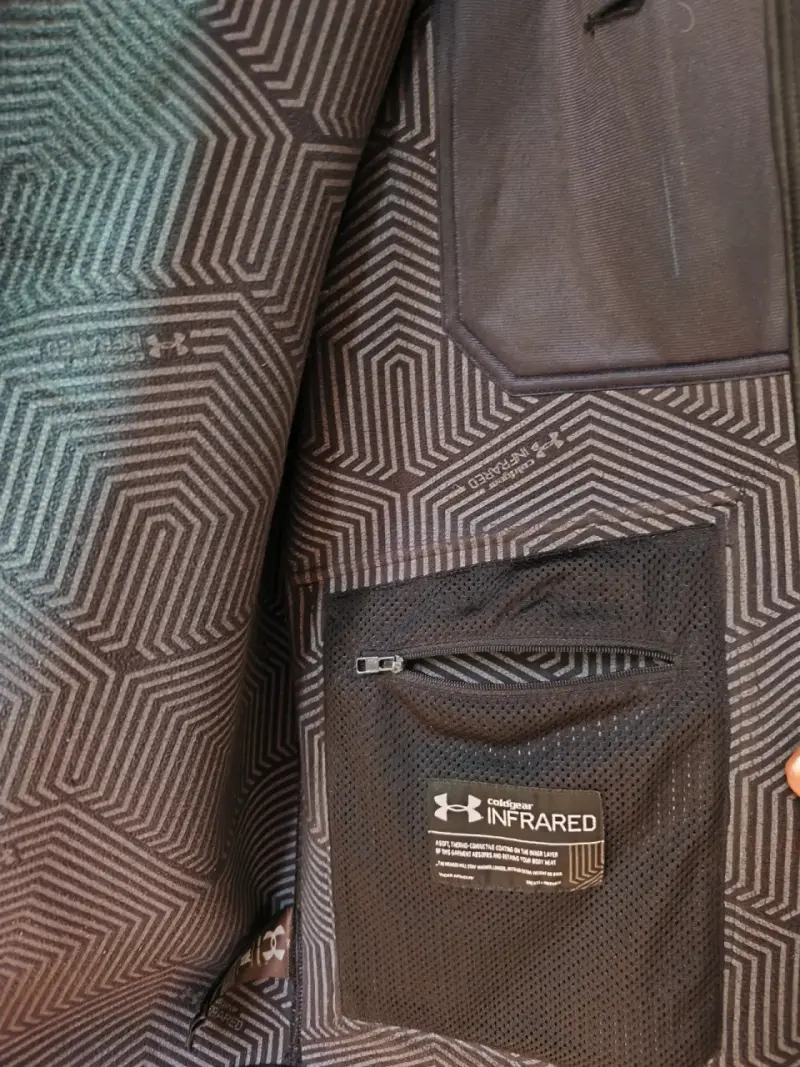 Abrigo gris hombre Under Armour - 4