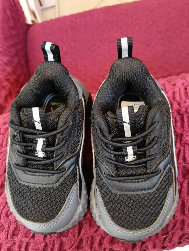 Zapatillas deportivas negras y grises - 6