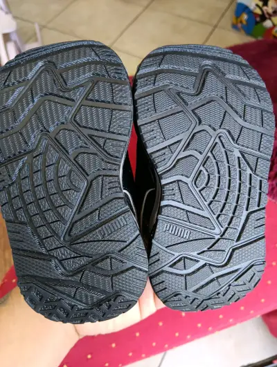 Zapatillas deportivas negras y grises - miniatura 9
