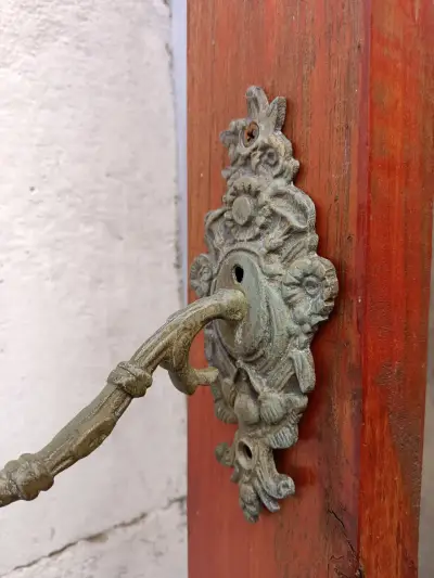 Aplique mural antiguo de bronce - miniatura 3