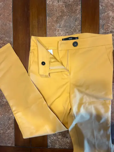 Pantalones amarillos MNG - miniatura 1