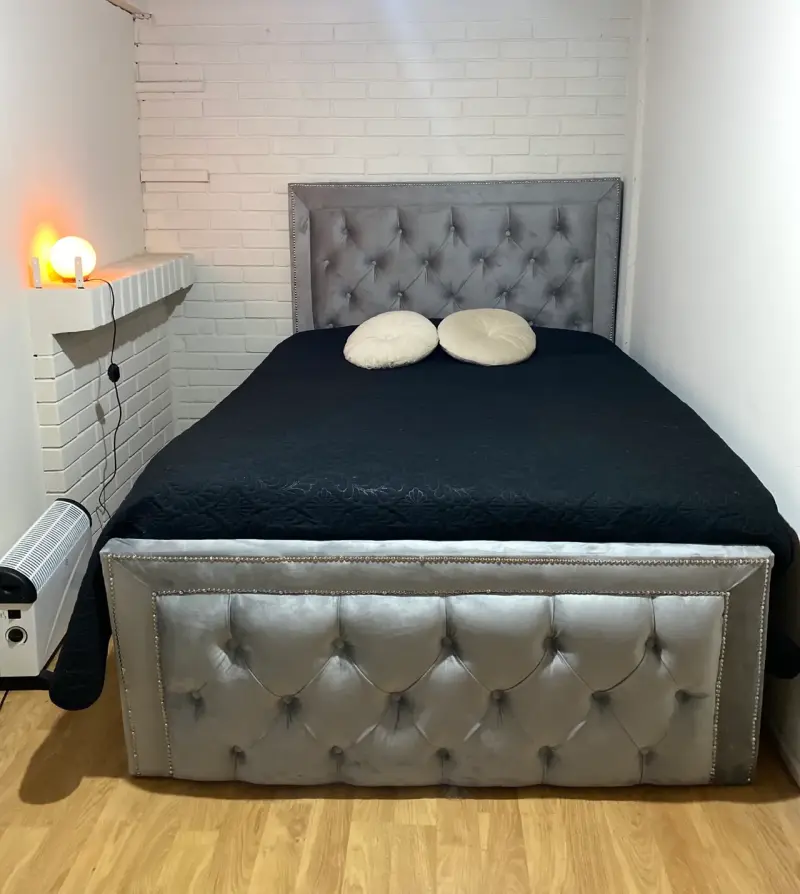 Cama matrimonial tapizada gris - 3