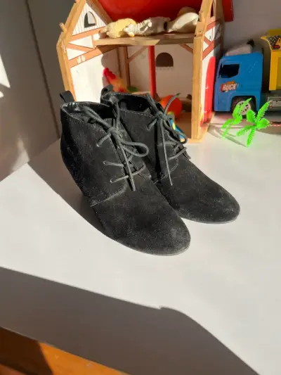 Zapatos de gamuza negros Nine West - miniatura 1