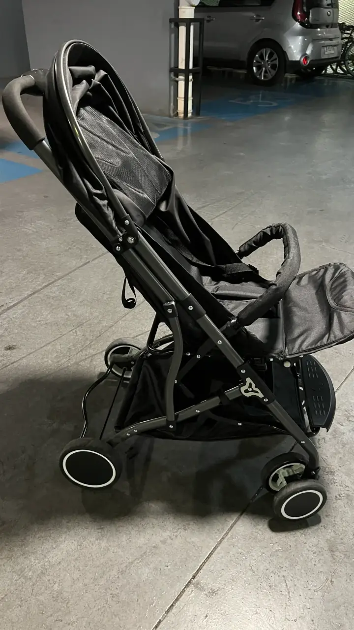 Coche de bebé plegable negro - 6