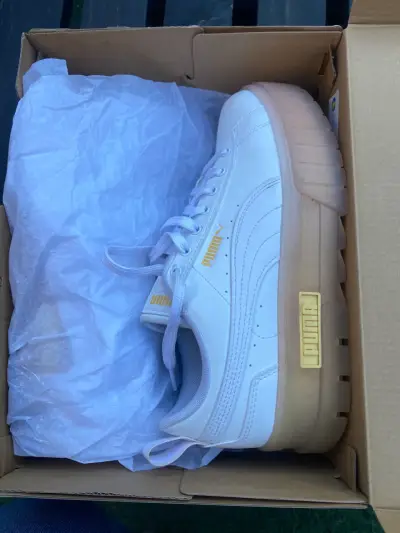 Zapatillas Puma blancas plataforma - miniatura 2