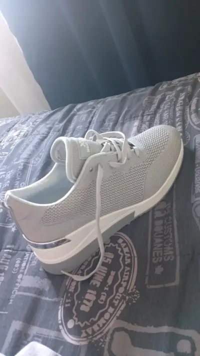 Zapatillas deportivas grises - miniatura 1