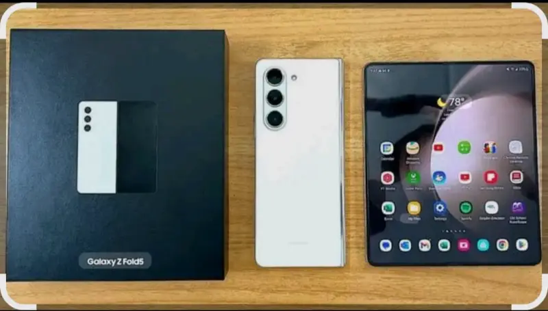 Galaxy Z Fold 5 Celeste - 1