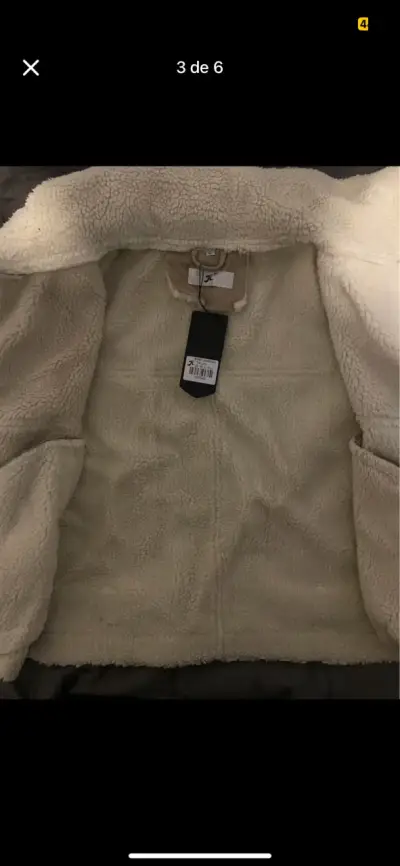 Chaqueta acolchada beige con corderito - miniatura 3