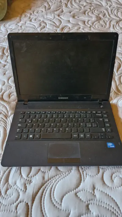Laptop Samsung Intel Inside - miniatura 1