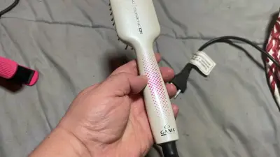 Cepillo alisador Gama ION - miniatura 1