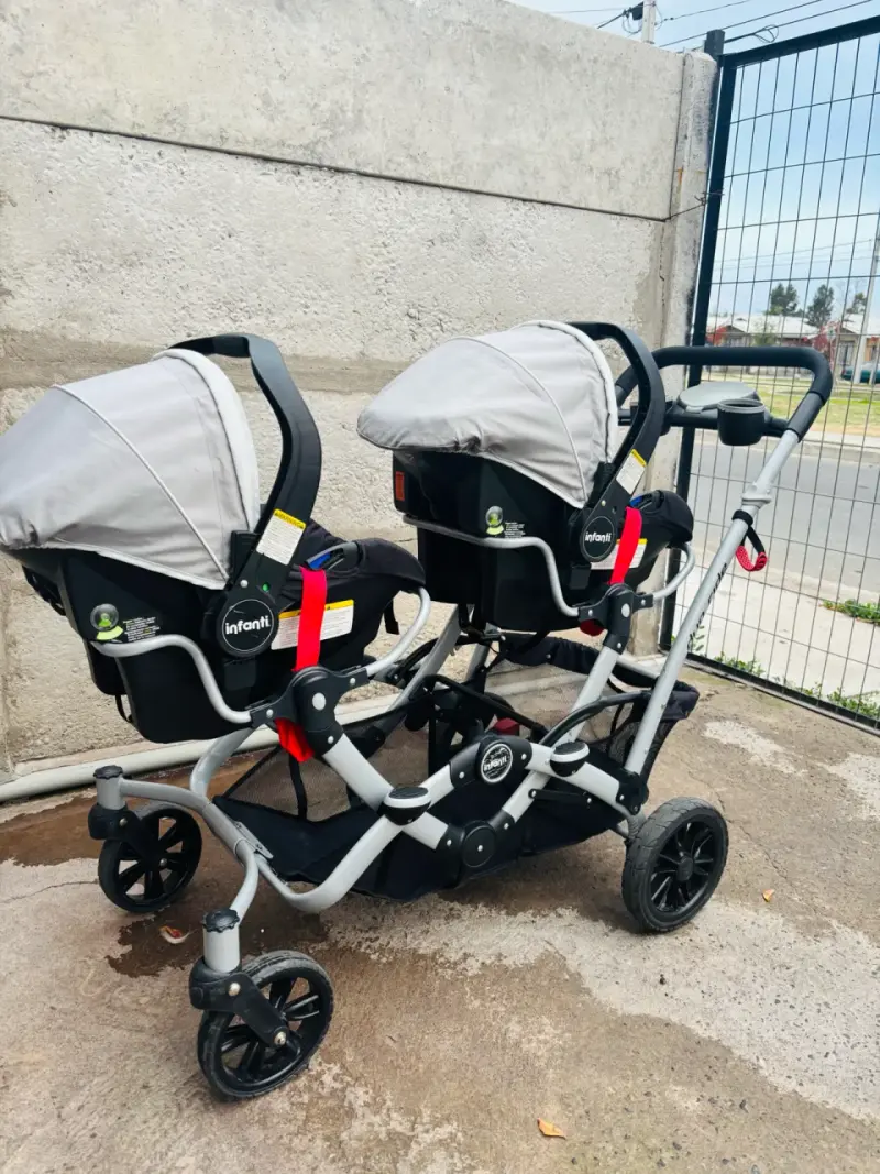 Coche doble para bebés - 2