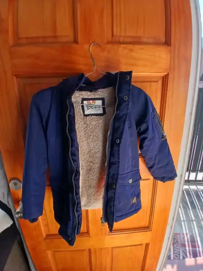 Parka verde acolchada para niños - miniatura 3