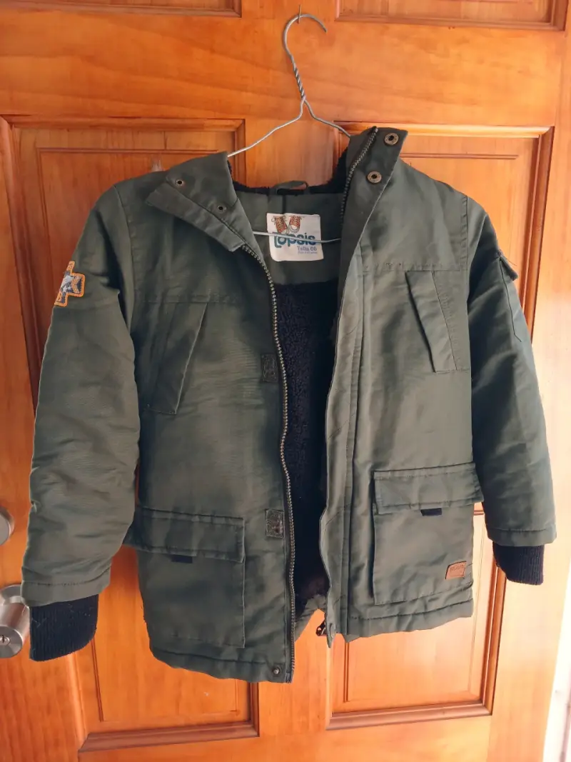 Parka verde acolchada para niños - 7
